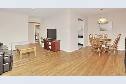 8 Church Lane #B, Valley Cottage, NY 10989 - Photo 6