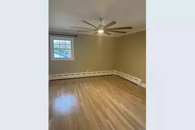 59 Dover Street, Lindenhurst, NY 11757 - Photo 8