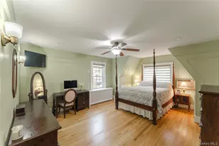 2258 2nd St, East Meadow, NY 11554 - Photo 16