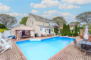 2258 2nd St, East Meadow, NY 11554 - Photo 22