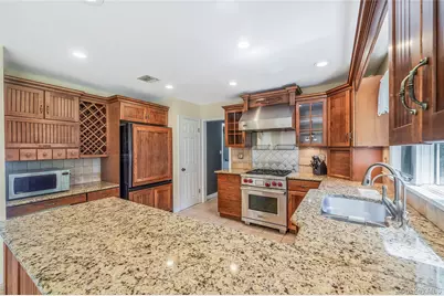 4 Carol Court, Mount Sinai, NY 11766 - Photo 6