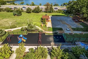 17-85 215th St, Bayside, NY 11360 - Photo 44