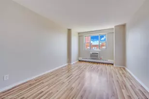 52-40 39th Dr, Woodside, NY 11377 - Photo 4