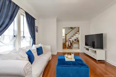 1051 Roselle Place, Woodmere, NY 11598 - Photo 4