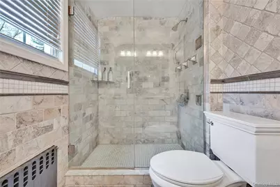 105 Everit Avenue, Hewlett, NY 11557 - Photo 16
