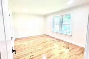 219 Mile Square Rd, Yonkers, NY 10701 - Photo 6