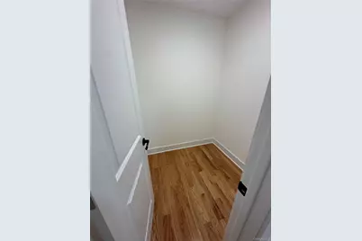 219 Mile Square Road, Yonkers, NY 10701 - Photo 14