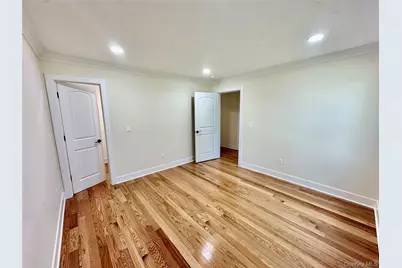 219 Mile Square Road, Yonkers, NY 10701 - Photo 16