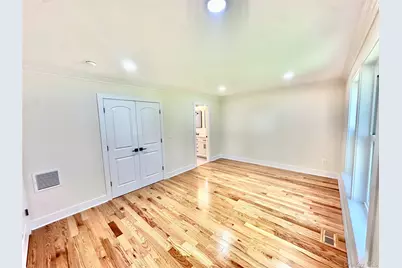 219 Mile Square Road, Yonkers, NY 10701 - Photo 12
