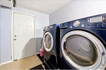 193 Kearney Avenue, Bronx, NY 10465 - Photo 16