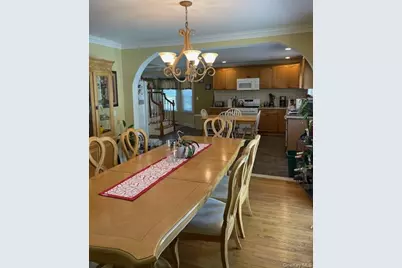1790 Parmly Road, Mohegan Lake, NY 10547 - Photo 12