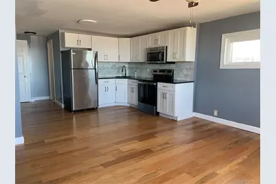 14 Bayville Avenue #5, Bayville, NY 11709 - Photo 4