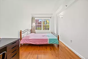 35-19 Leavitt St, Flushing, NY 11354 - Photo 14