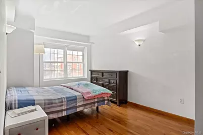 3519 Leavitt Street #4B, Flushing, NY 11354 - Photo 10