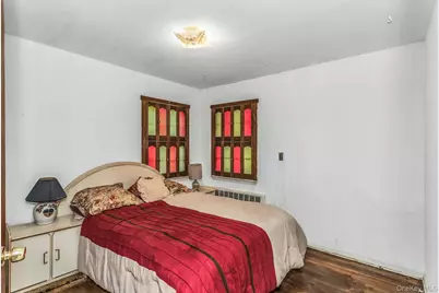 325 N Service Road, Roslyn Heights, NY 11577 - Photo 14