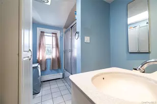 12 Link Ln, Hicksville, NY 11801 - Photo 12
