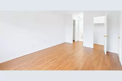 220-80 64th Avenue #203, Bayside, NY 11364 - Photo 8