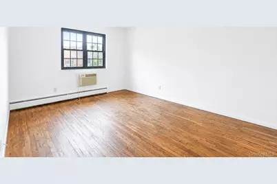 220-80 64th Avenue #203, Bayside, NY 11364 - Photo 10