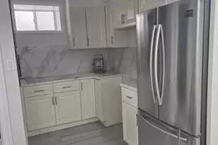 150-31 17th Rd, Whitestone, NY 11357 - Photo 14