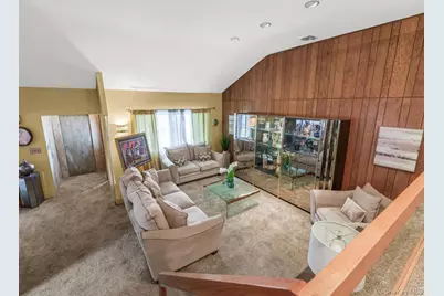 14 Greentree Circle, Westbury, NY 11590 - Photo 12