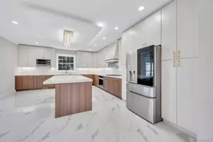1630 Salem Rd, Valley Stream, NY 11580 - Photo 10
