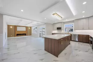 1630 Salem Rd, Valley Stream, NY 11580 - Photo 12