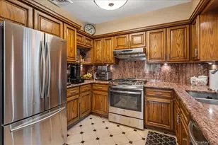 14-85 166th St, Whitestone, NY 11357 - Photo 8