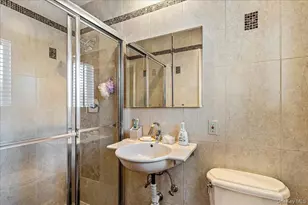 14-85 166th St, Whitestone, NY 11357 - Photo 18