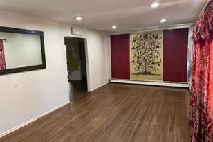 501 Lafayette Ave, Rockville Centre, NY 11570 - Photo 2
