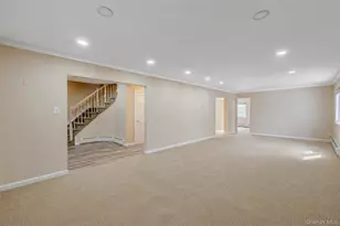3935 Sally Ln, Oceanside, NY 11572 - Photo 6