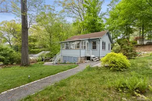 1670 Mogul Dr, Mohegan Lake, NY 10547 - Photo 2
