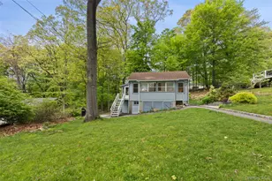 1670 Mogul Dr, Mohegan Lake, NY 10547 - Photo 4