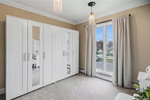 18 Ithaca St, Lindenhurst, NY 11757 - Photo 24