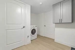 111-68 147th St, Jamaica, NY 11435 - Photo 20