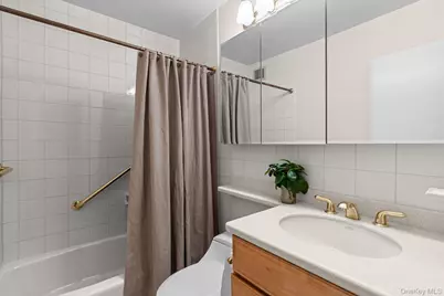 70-31 108th Street #3G, Forest Hills, NY 11375 - Photo 18