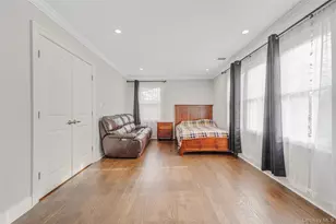 630 Wall St, West Hempstead, NY 11552 - Photo 14