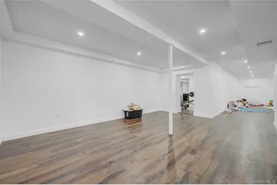 630 Wall St, West Hempstead, NY 11552 - Photo 44