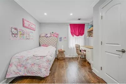 630 Wall St, West Hempstead, NY 11552 - Photo 16