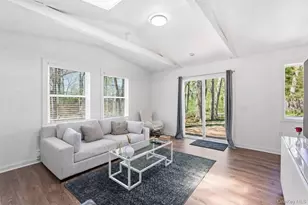 134 B Montauk Hwy, Westhampton, NY 11977 - Photo 2