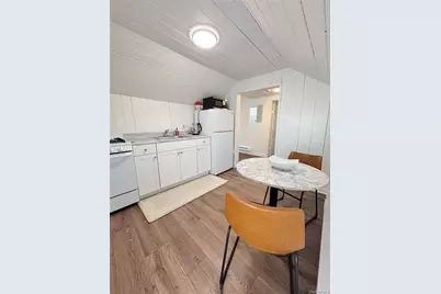 134B Montauk Highway # B Cottage, Westhampton, NY 11977 - Photo 10