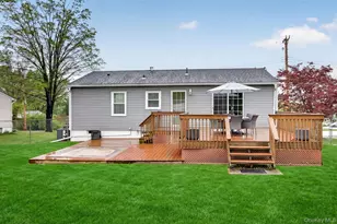 83 Riverview Dr, Fishkill, NY 12524 - Photo 40