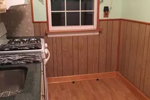 261-29 Langston Ave, Glen Oaks, NY 11004 - Photo 4