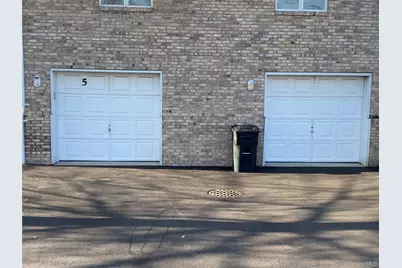 11 Claire Court, West Babylon, NY 11704 - Photo 2