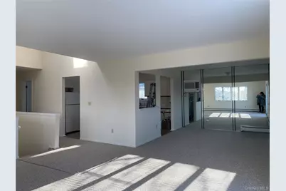 11 Claire Court, West Babylon, NY 11704 - Photo 6