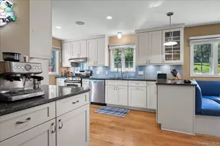 102 Wydendown Rd, Nyack, NY 10960 - Photo 14