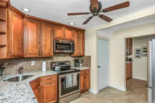604 Center Briarwood Ave, West Islip, NY 11795 - Photo 6