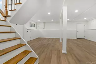 56 McArthur Ln, Smithtown, NY 11787 - Photo 26