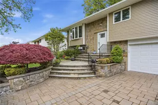 183 N Marginal Rd, Jericho, NY 11753 - Photo 4