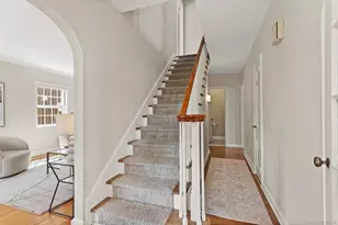 59 White Rd, Scarsdale, NY 10583 - Photo 4