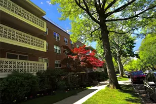 50 Hill Park Ave, Great Neck, NY 11021 - Photo 44